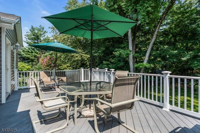 1245 Sunnyfield Ln, Scotch Plains Twp., NJ 07076