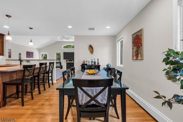1245 Sunnyfield Ln, Scotch Plains Twp., NJ 07076