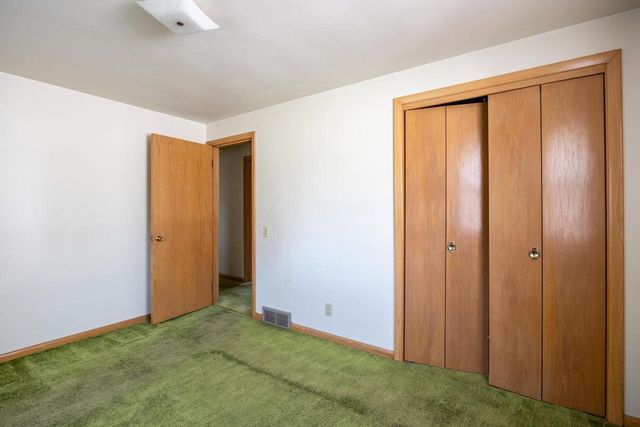 420 W LINDBERGH STREET, Appleton, WI 54911