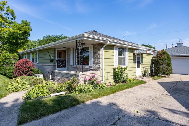 420 W LINDBERGH STREET, Appleton, WI 54911