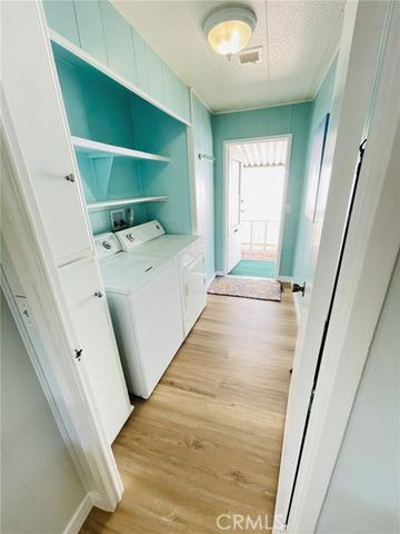 101 Malaga Street, Tustin, CA 92780