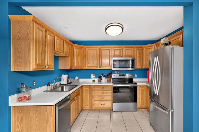 100 SW Hickory Glen, Grimes, IA 50111