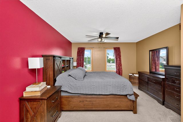 100 SW Hickory Glen, Grimes, IA 50111