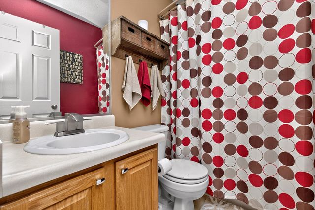 100 SW Hickory Glen, Grimes, IA 50111