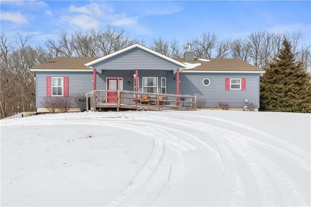 36406 E Old Pink Hill Road, Oak Grove, MO 64075