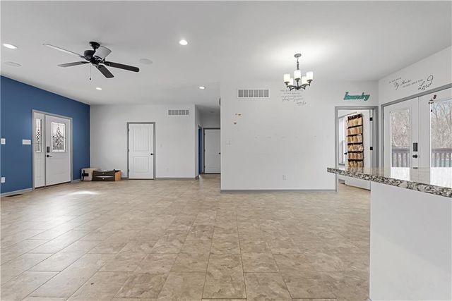 36406 E Old Pink Hill Road, Oak Grove, MO 64075