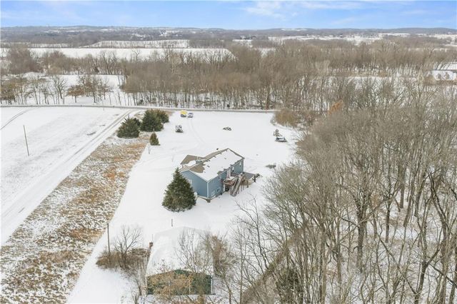 36406 E Old Pink Hill Road, Oak Grove, MO 64075