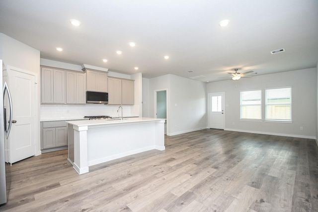 4007 Crowning Court, Brookshire, TX 77423