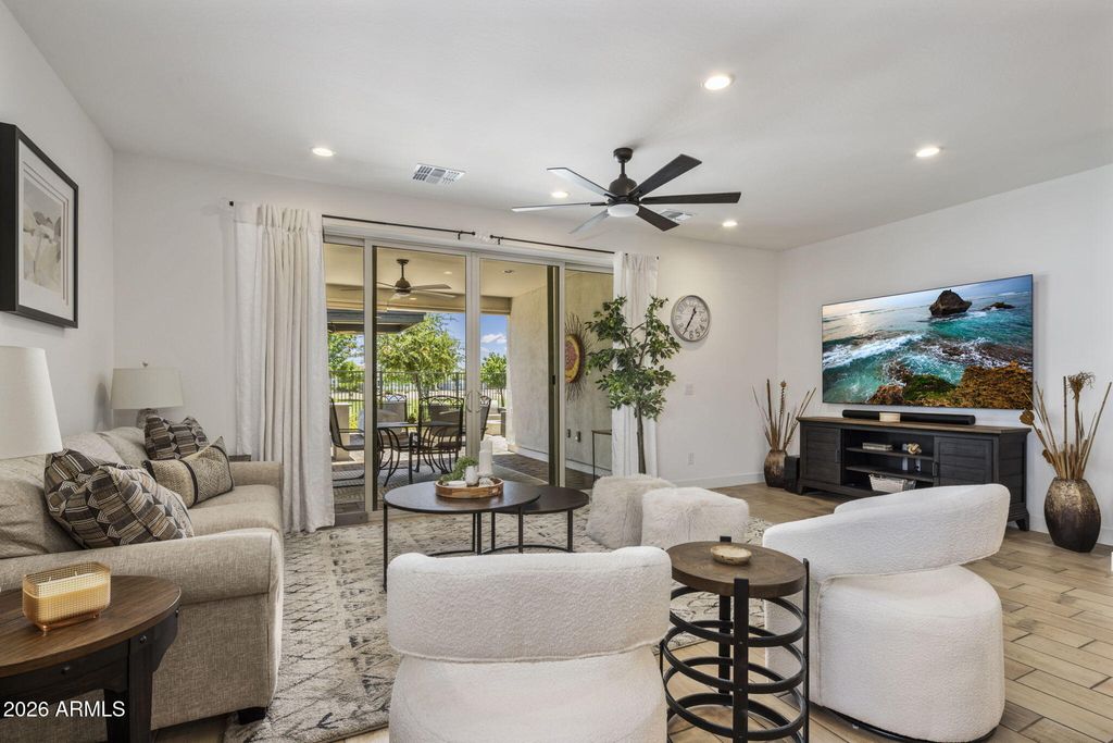 Image 15 of property listing at 17759 W Guthrie Street, Surprise, AZ 85388