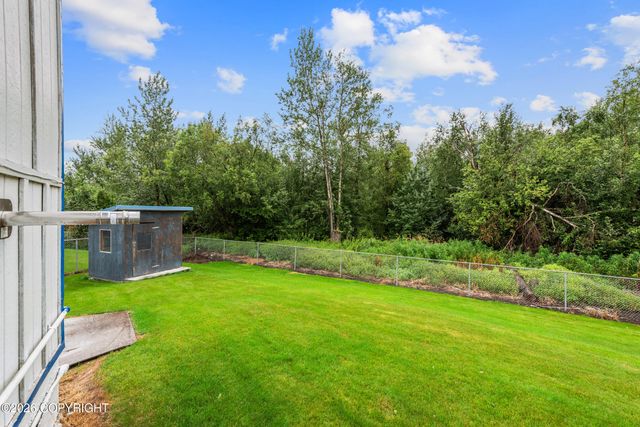 688 E Eklutna Avenue, Palmer, AK 99645