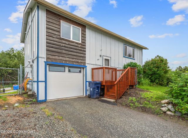 688 E Eklutna Avenue, Palmer, AK 99645