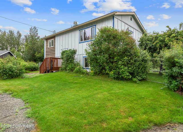 688 E Eklutna Avenue, Palmer, AK 99645