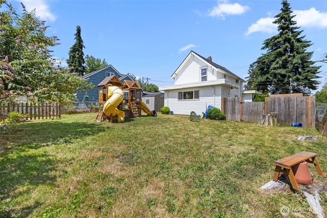 5718 S D Street, Tacoma, WA 98408