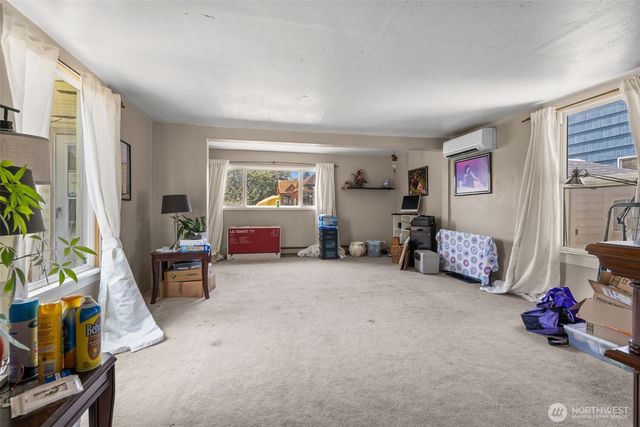 5718 S D Street, Tacoma, WA 98408