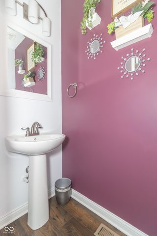 1020 Arthur Court, Greenfield, IN 46140