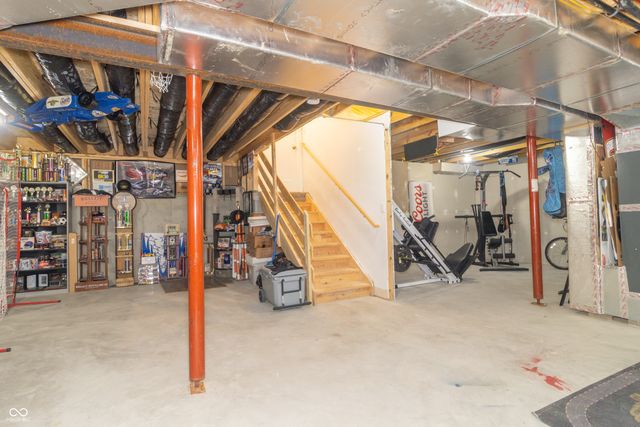 1020 Arthur Court, Greenfield, IN 46140