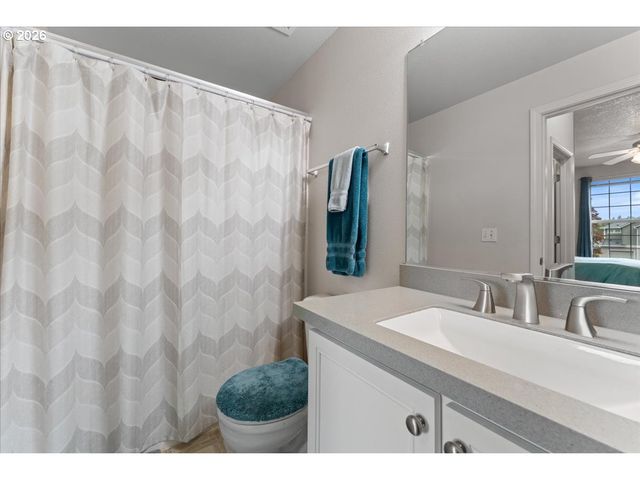 4604 Sw 11TH St, Gresham, OR 97080