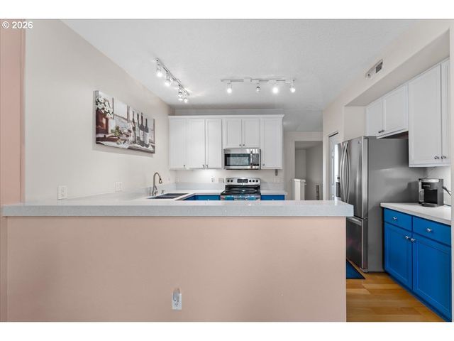4604 Sw 11TH St, Gresham, OR 97080
