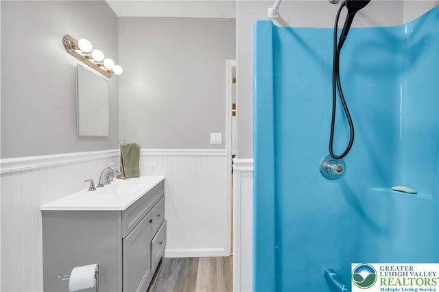 1335 Stonesthrow Road, Lower Saucon Twp, PA 18015