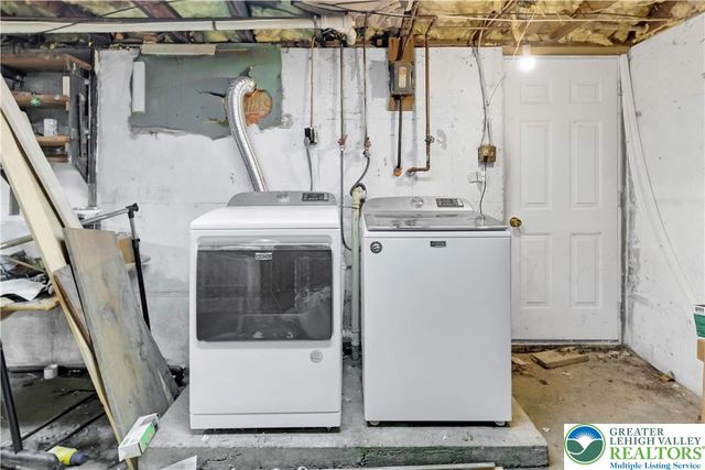 1335 Stonesthrow Road, Lower Saucon Twp, PA 18015