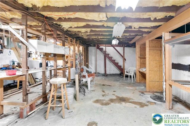 1335 Stonesthrow Road, Lower Saucon Twp, PA 18015