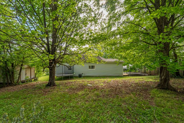601 South 11th Avenue, Ozark, MO 65721