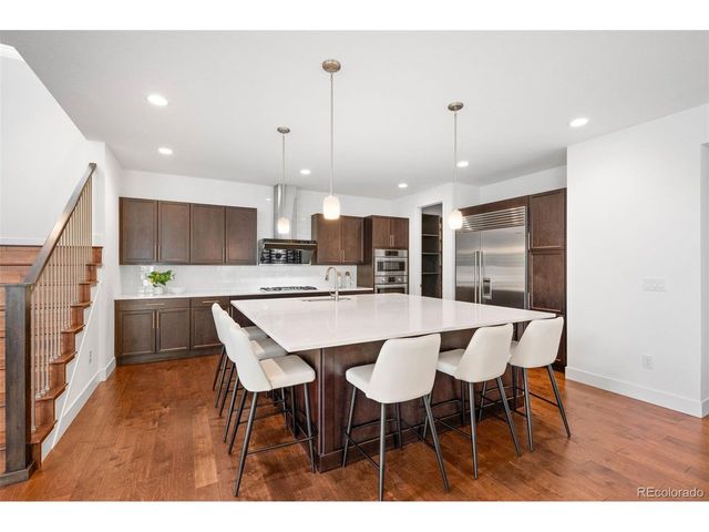 9409 E 58th Dr, Denver, CO 80238