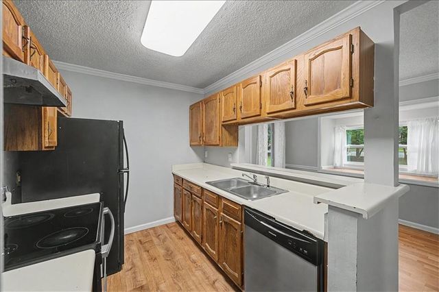 3711 Shallowford Road, Marietta, GA 30062