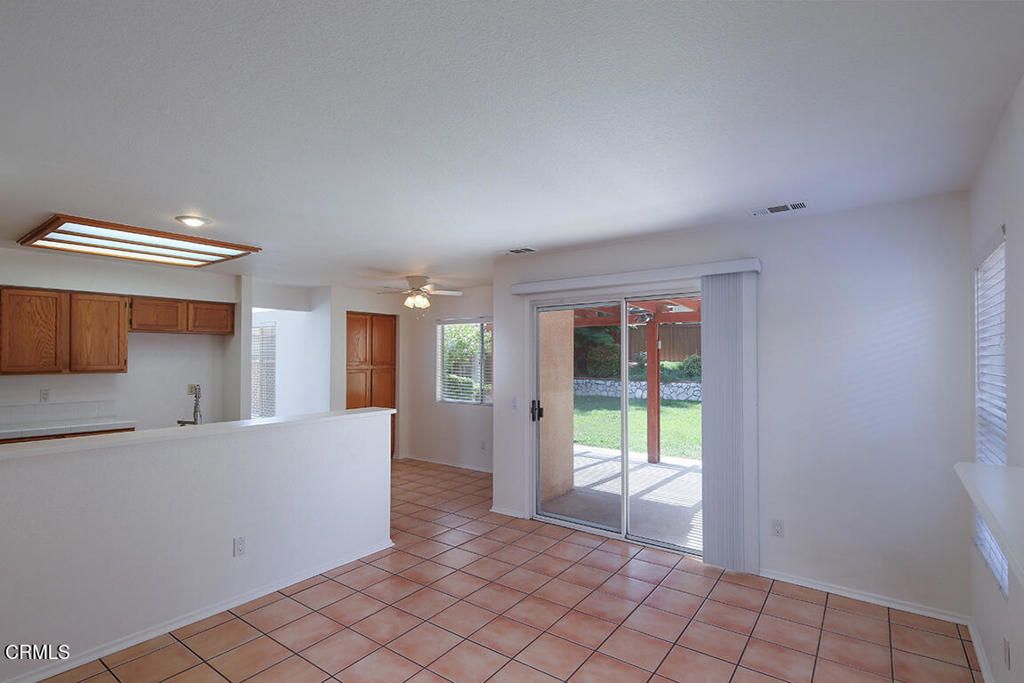 Image 10 of property listing at 43085 Corte Salamanca, Temecula, CA 92592
