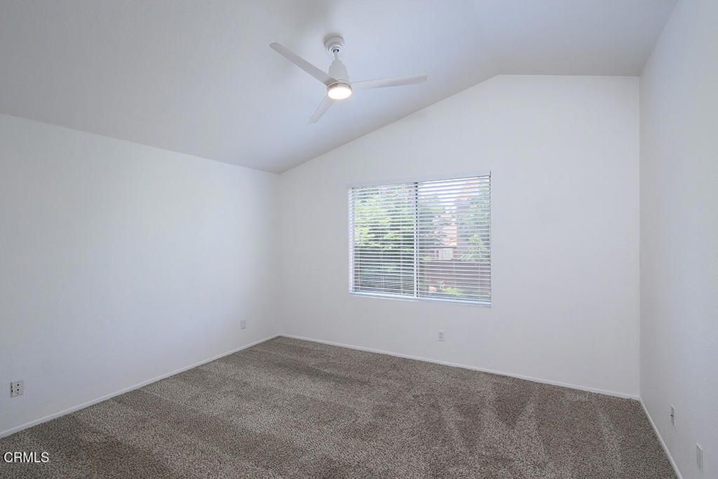 Image 15 of property listing at 43085 Corte Salamanca, Temecula, CA 92592