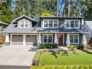 4277 UPPER Dr, Lake Oswego, OR 97035