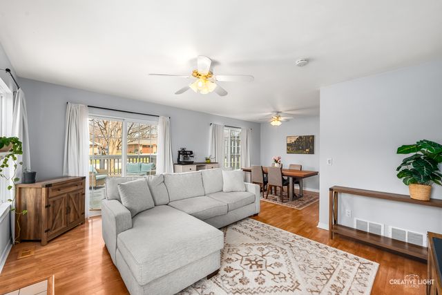 208 Maple Street C, Sugar Grove, IL 60554