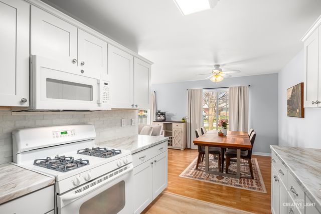 208 Maple Street C, Sugar Grove, IL 60554