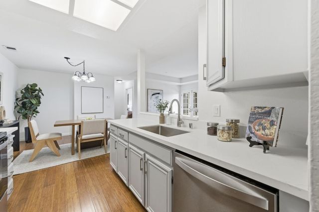 112 Madison Avenue 109, San Mateo, CA 94402