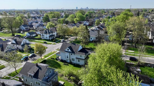 4201 Burnham Avenue, Toledo, OH 43612