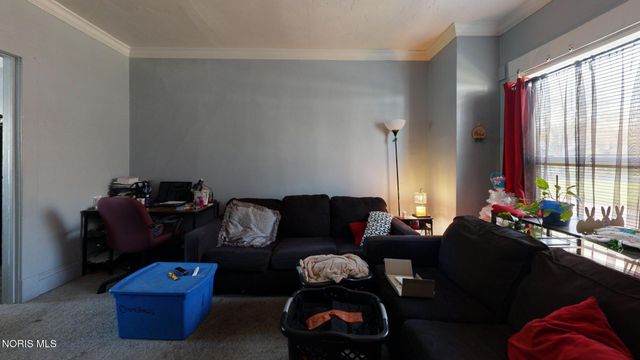 4201 Burnham Avenue, Toledo, OH 43612