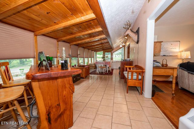 551 Douglas Dam Rd, Kodak, TN 37764