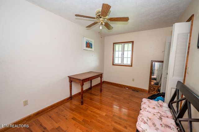 551 Douglas Dam Rd, Kodak, TN 37764