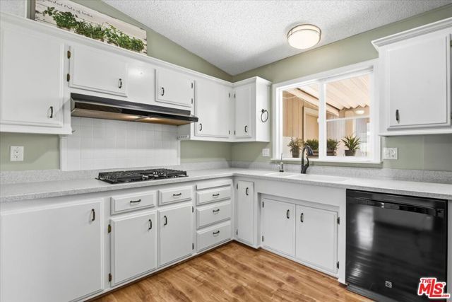 3301 Turtle Creek Drive, Santa Maria, CA 93455