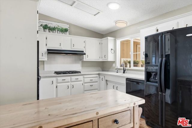 3301 Turtle Creek Drive, Santa Maria, CA 93455