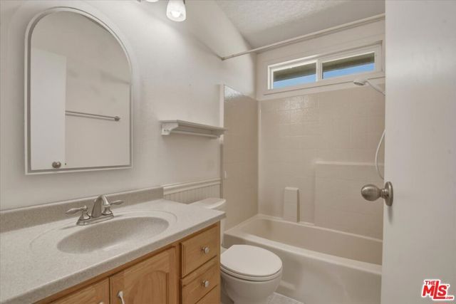 3301 Turtle Creek Drive, Santa Maria, CA 93455