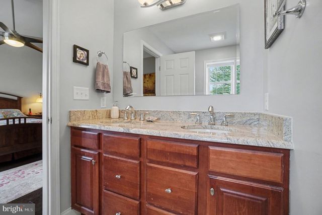 142 ASHFORD WAY, Camp Hill, PA 17011