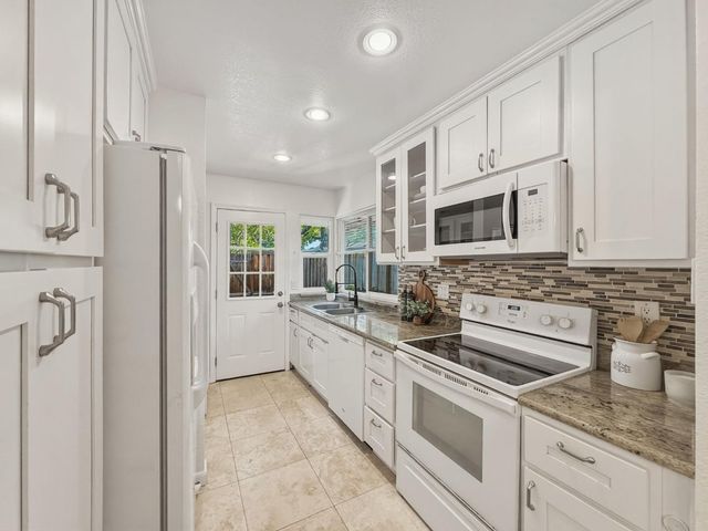 1213 Caspian Sea Drive, San Jose, CA 95126
