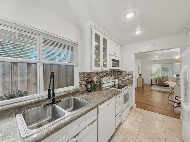 1213 Caspian Sea Drive, San Jose, CA 95126