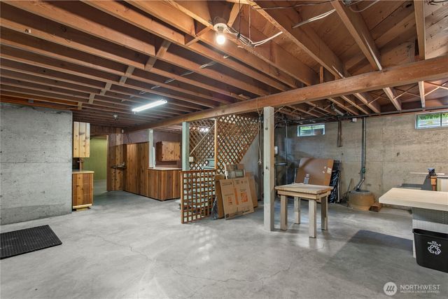 3017 Ammons Drive, Longview, WA 98632