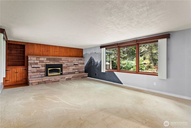 3017 Ammons Drive, Longview, WA 98632