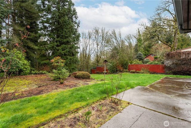 3017 Ammons Drive, Longview, WA 98632