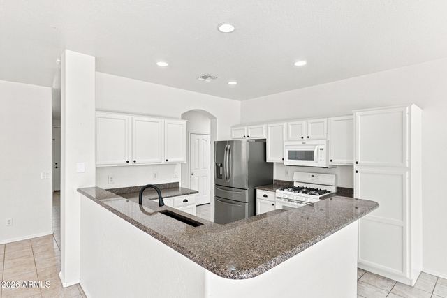 12625 W HOLLYHOCK Drive, Avondale, AZ 85392