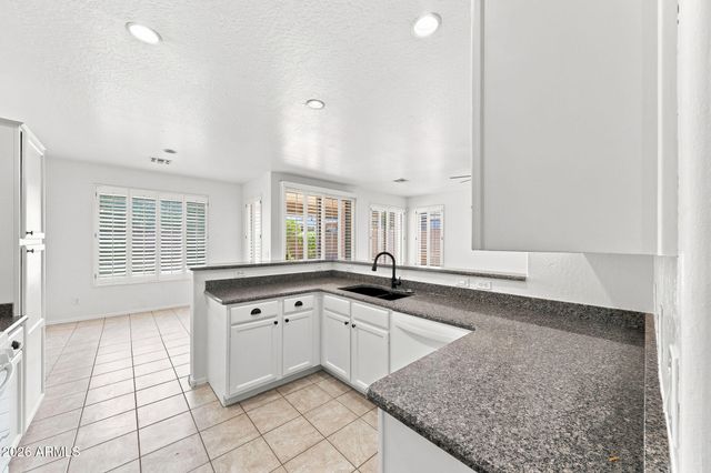 12625 W HOLLYHOCK Drive, Avondale, AZ 85392