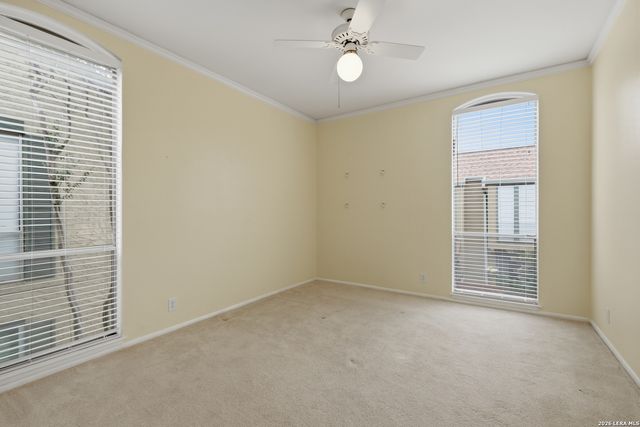3678 Hidden Dr Apt 905, San Antonio, TX 78217